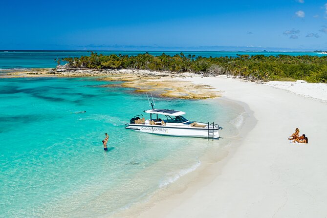 2-Hour Luxury Axopar Private Charter! Explore the Turks in style! - Who should book this Axopar private charter