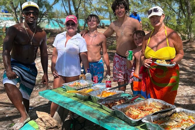 6HR-Private Provo Cays Exploration with Lunch - Stop 1: Emerald Reef Snorkeling (Why This First Leg Sets the Tone)