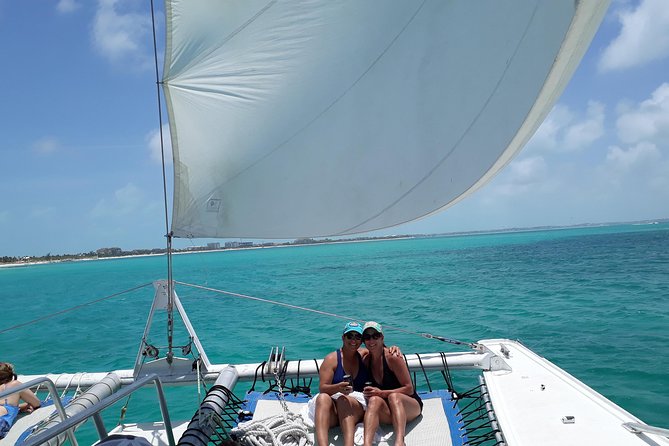 7 Hour Private Catamaran Sail, Snorkel and Beach BBQ Grace Bay, Providenciales - Beach BBQ on a deserted stretch: what you’ll eat and drink