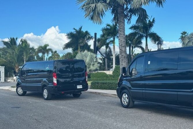 Affordable Group Airport Transfer (Round Trip) - The Airport-to-Hotel Part: Fast Transfer, No Fuss