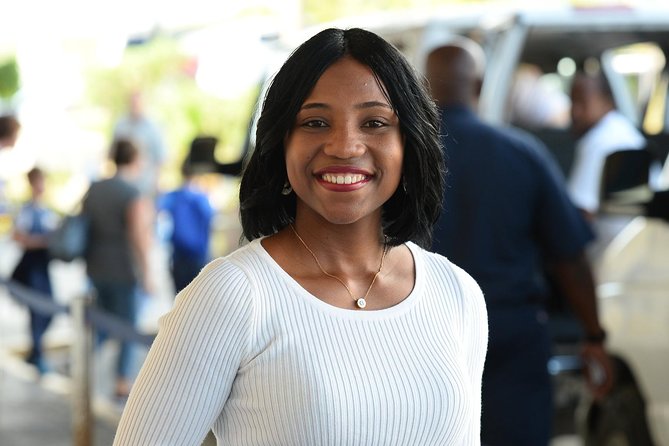 Airport Fast Track Arrival Service - SkyPass Caribbean - Getting Your Bags: Why the Carousel Guidance Helps