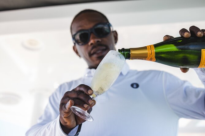 Deluxe Sunset and Saxophone Sail on Luxury Lady Grace Catamaran - Key Things to Know Before You Go