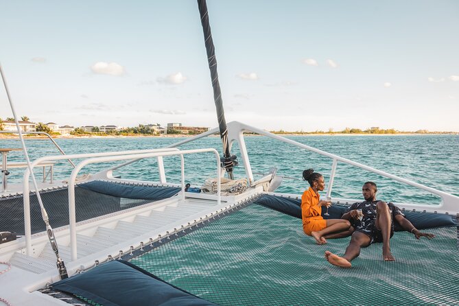 Deluxe Sunset and Saxophone Sail on Luxury Lady Grace Catamaran - The Route and Timing: What Happens During the 1.5 Hours