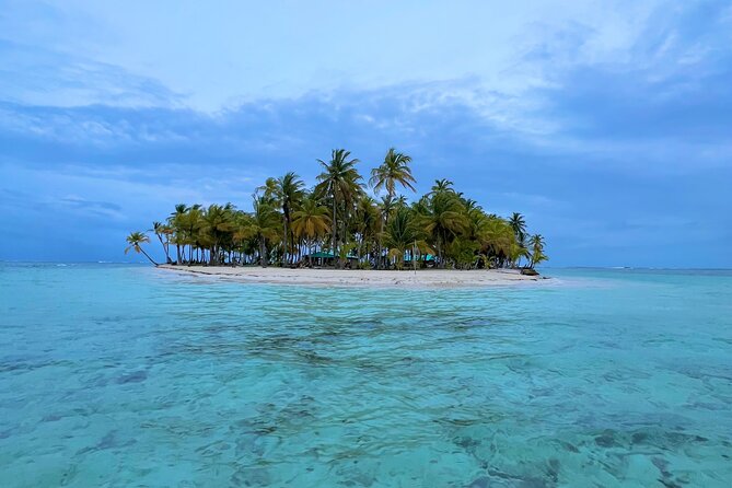 Full-Day Private Catamaran, Turks and Caicos Cruise - Leeward Beach snorkeling: where the underwater views do the selling