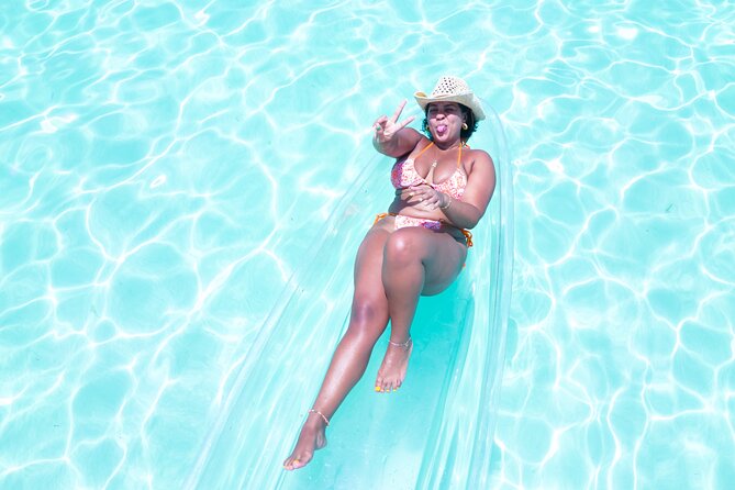 Premium Clear Kayak Shoot Grand Turk Island - Pose coaching that matters (especially if you hate posing)
