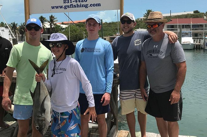 Private 1/2 Day Morning Deep Sea Fishing Charter on "Wahooters" - The 4-hour flow: what happens during the charter