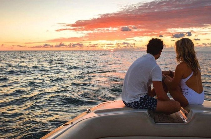 Private 2Hour Champagne Scenic Sunset cruise - Grace Bay Beach cruise: the golden-hour stretch you came for