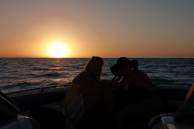 Private Catamaran Sunset Cruise in Turks and Caicos - Customizing your cruise: extra sights and a possible sunset dip