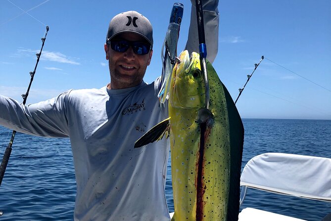 Private Deep Sea Fishing 1/2 Day morning on"Angler Management" - Transportation and meeting point: arriving without stress