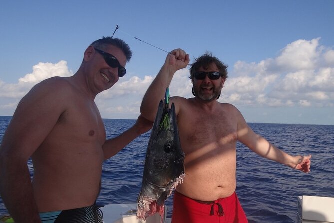 Private Full-Day Deep Sea Fishing Charter on "Wahooters" - Targeting wahoo, mahi mahi, and marlin: why this area is different