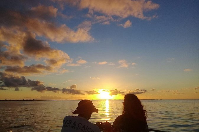 Private Sunset Cruise in Grace Bay - Cruising the Providenciales shoreline as twilight lands