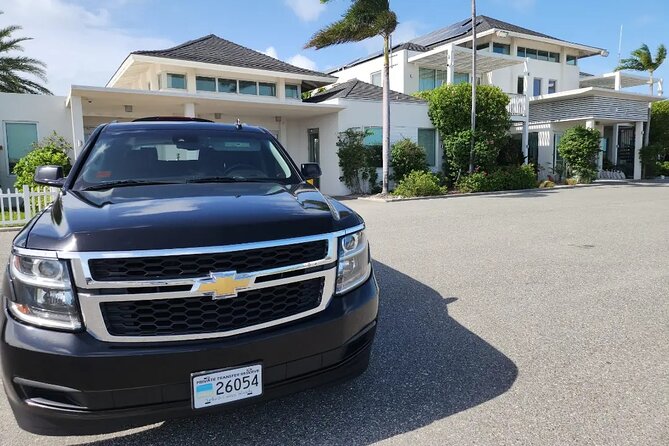 Providenciales Airport Private Transportation One Way - Driver talk: the quick island orientation that can help (or not)