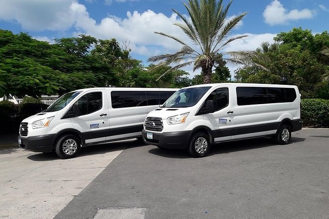 Providenciales Private Group Round Trip Airport Transfer - Price and value for a group up to 10