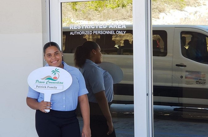 Shared Providenciales Airport Transfer (Round-Trip) - Getting to your accommodation: shared van comfort without the chaos