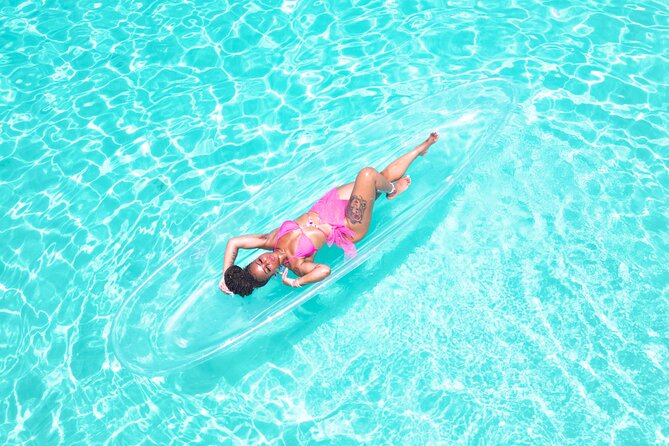 Singles Lite Clear Kayak Photoshoot Grand Turk Island - Meeting at the Local Village Cruise Port: plan for a quick check-in