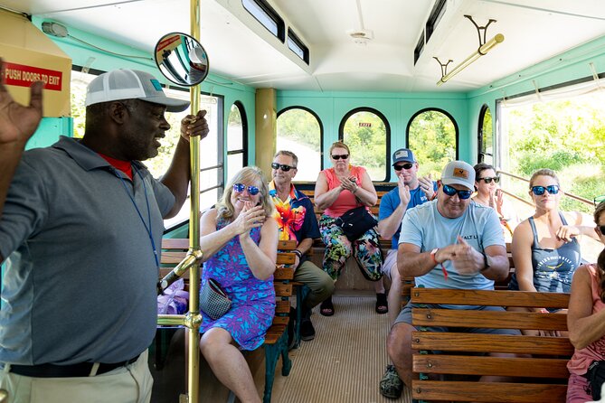Trolley Island Tour: Conch Show, Full Lunch, History, 3.5 hours - Trolley Island Tour: A Simple Way to Get Oriented in Providenciales
