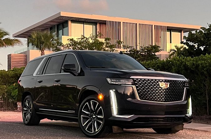 Turks and Caicos Private SUV Airport Transportation - When a private SUV transfer is a smart choice (and when it isn’t)