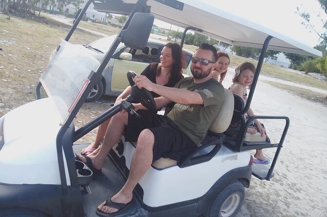 Watkins UTV American Golf Cart Rentals - Cart size and value: 4-seat vs 6-seat